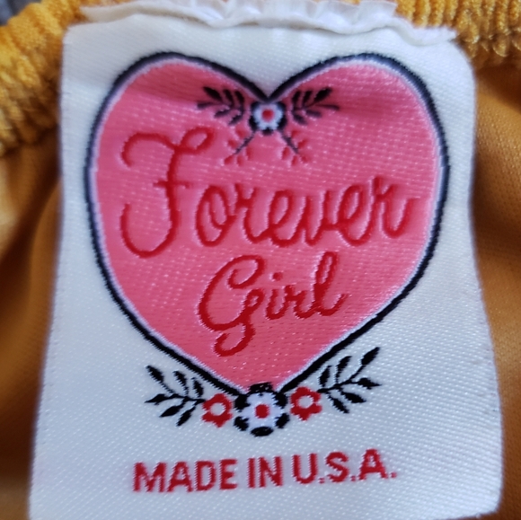 4 Adorable Rompers - Picture 4 of 9